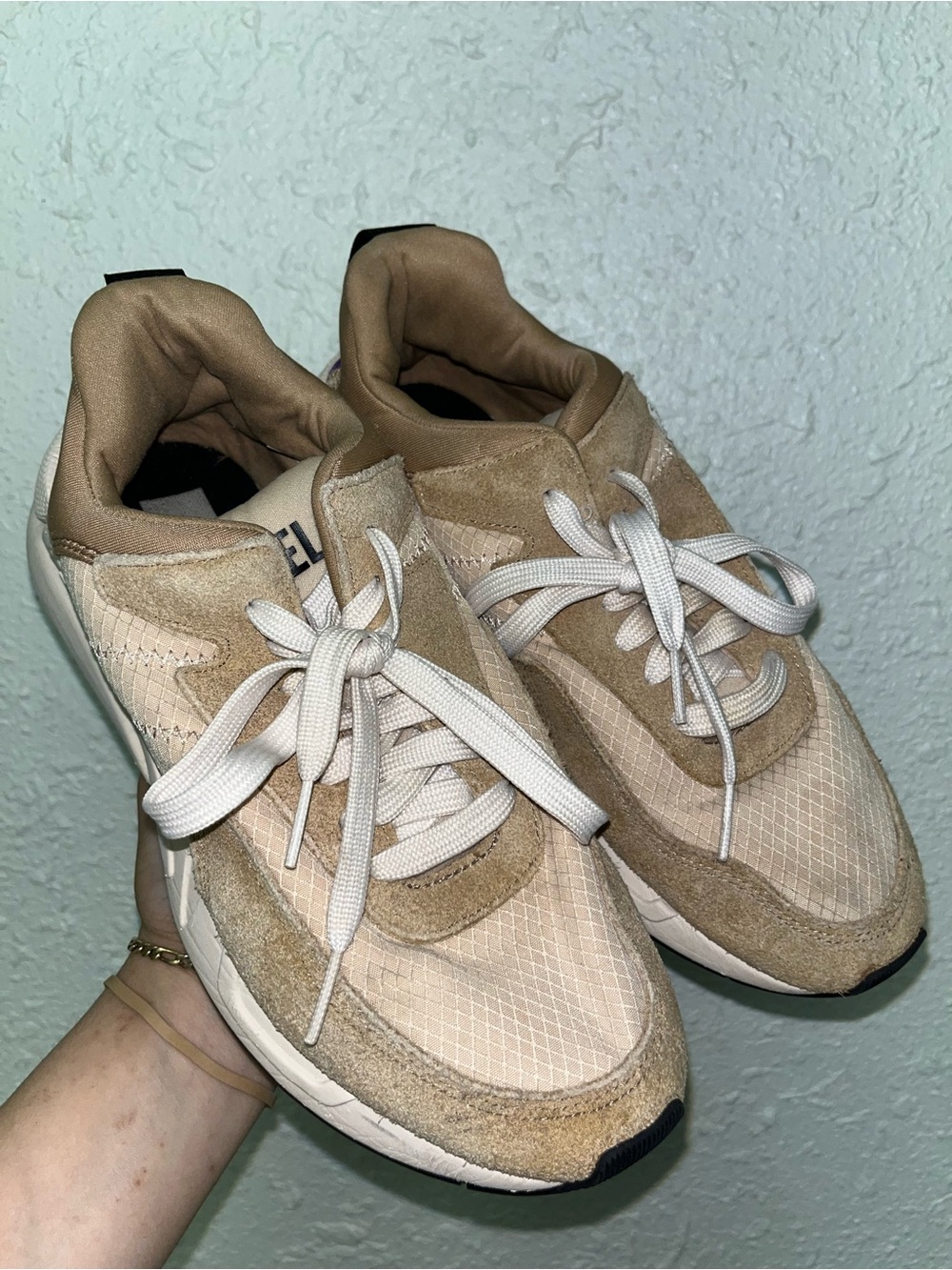 DIESEL Sneakers – Beige & Purple